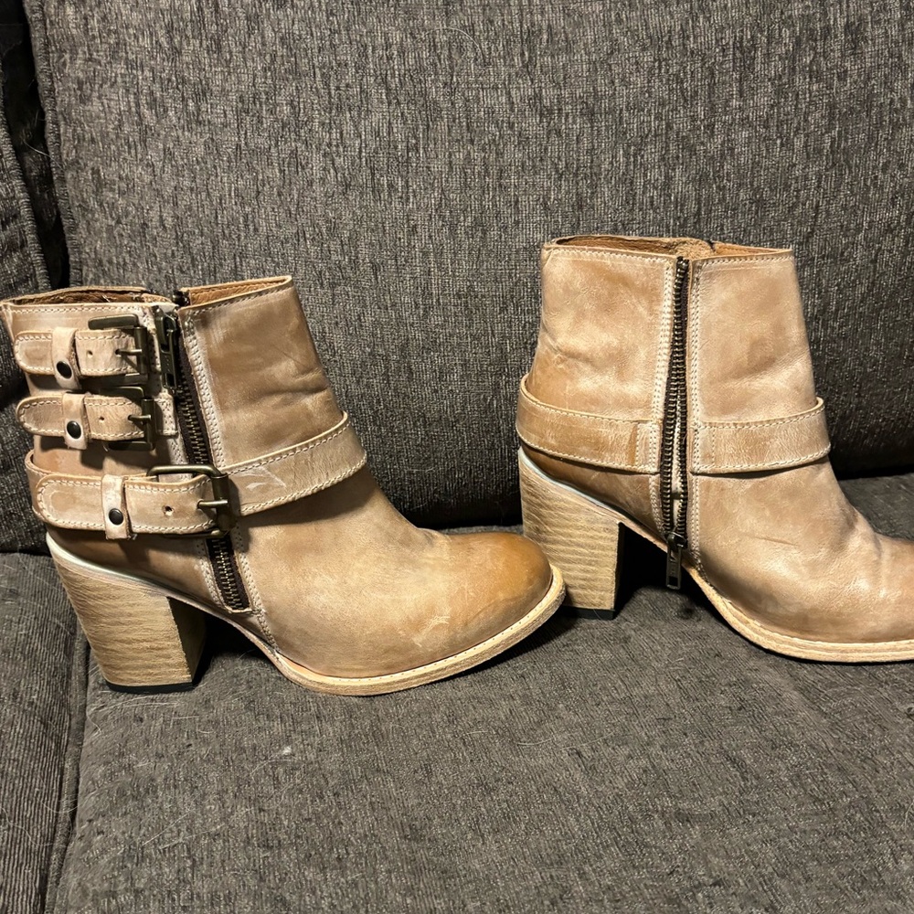 Freebird Bolos New